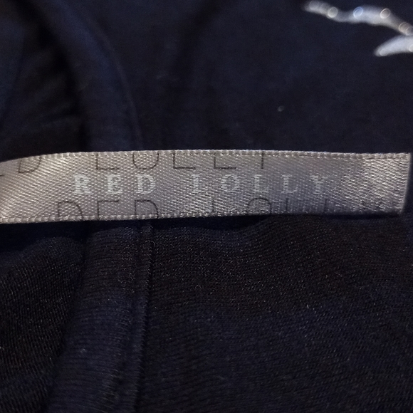 Black Shift Dress with Snowflake Motif - Picture 5 of 5